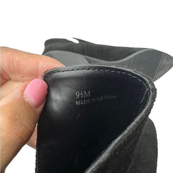 Lisa Vicky Kicky Booties NWOT - Picture 5 of 8